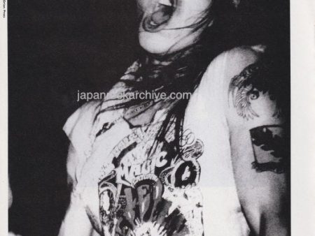 Guns N  Roses 1994 02 Japanese music press cutting clipping - photo pinup - Axl Rose on stage Sale