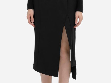 Asymmetrical Fitted Skirt Supply